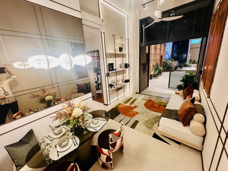 The Sen, De Souza Avenue, 2 Bedrooms, 764 sqft, Condominium For Sale, by Murphy Lee, 500125060 - Living Room - PropertyGuru.com.sg