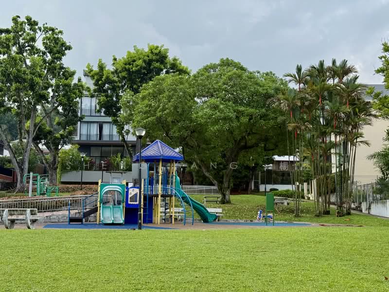 Landed Freehold Clementi Crescent Terrace, Clementi Crescent, 5 Bedrooms, 2,950 sqft, Terraced House For Sale, by Sheng Yang -楊胜, 500125103 - Exterior - PropertyGuru.com.sg