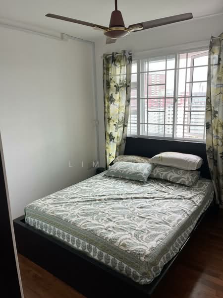 40A Margaret Drive, 40A Margaret Drive, 3 Bedrooms, 1,162 sqft, HDB Flat For Sale, by Lim Y X, 500125134 - Bedroom - PropertyGuru.com.sg