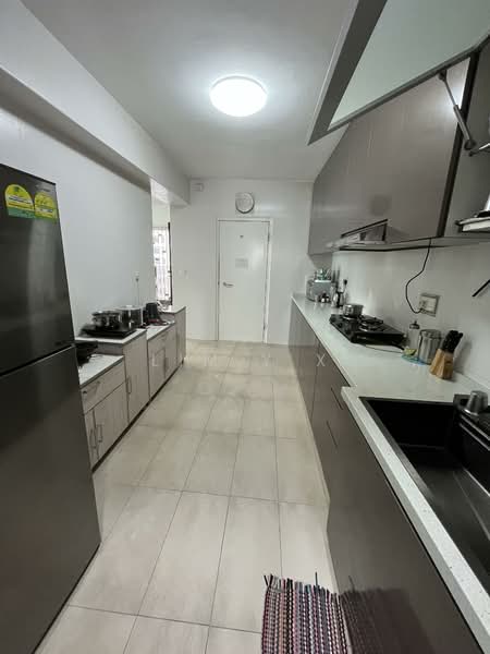 40A Margaret Drive, 40A Margaret Drive, 3 Bedrooms, 1,162 sqft, HDB Flat For Sale, by Lim Y X, 500125134 - Kitchen - PropertyGuru.com.sg