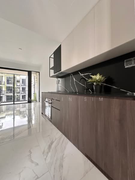 Jervois Mansion, 8 Jervois Close, 2 Bedrooms, 818 sqft, Condominium For Sale, by Melvin Sim, 500125135 - Kitchen - PropertyGuru.com.sg