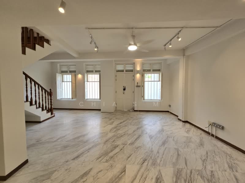 Kim Yam Road Conservation SOHO Style Shophouse, Kim Yam Road, 1,800 sqft, Office For Rent, by Chia S M, 500125144 - Interior - CommercialGuru.com.sg