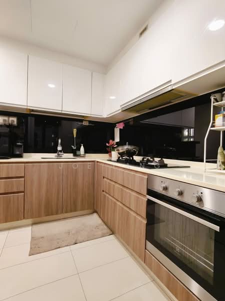 57 edgedale plains, edgedale plains, 3 Bedrooms, 1,099 sqft, Executive Condominium For Sale, by Joe Yang, 500125156 - Kitchen - PropertyGuru.com.sg
