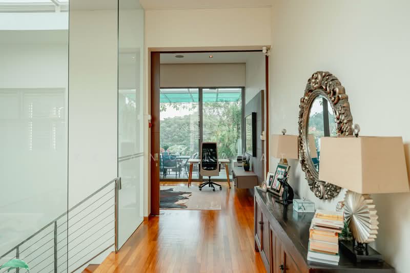 Jalan Kuras, Jalan Kuras, 5 Bedrooms, 4,900 sqft, Terraced House For Rent, by Kesang Labattu, 500125160 - Study - PropertyGuru.com.sg