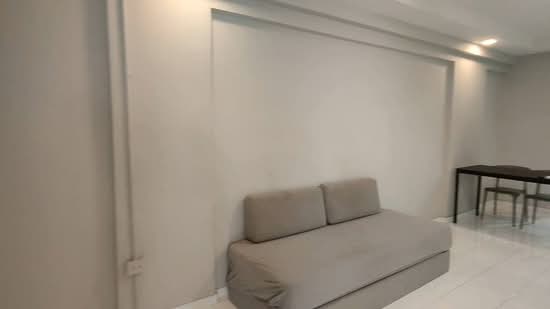 210 Jurong East Street 21, 210 Jurong East Street 21, 2 Bedrooms, 721 sqft, HDB Flat For Sale, by Dayna Ong, 500125181 - PropertyGuru.com.sg