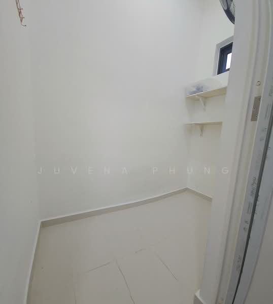 The Palette, 107 Pasir Ris Grove, 3 Bedrooms, 1,066 sqft, Condominium For Sale, by Juvena Phung, 500125200 - Interior - PropertyGuru.com.sg