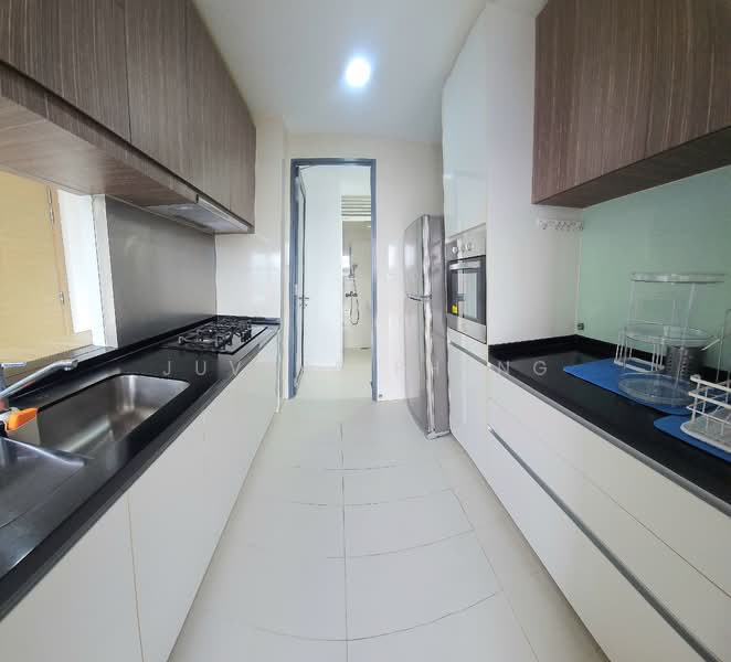 The Palette, 107 Pasir Ris Grove, 3 Bedrooms, 1,066 sqft, Condominium For Sale, by Juvena Phung, 500125200 - Kitchen - PropertyGuru.com.sg
