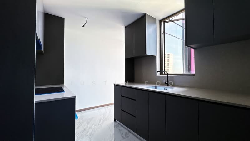The Landmark, 173 Chin Swee Road, 2 Bedrooms, 753 sqft, Condominium For Sale, by Justin Foo, 500125204 - Kitchen - PropertyGuru.com.sg