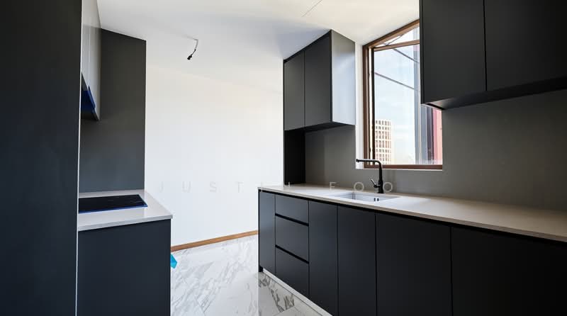 The Landmark, 173 Chin Swee Road, 2 Bedrooms, 753 sqft, Condominium For Sale, by Justin Foo, 500125204 - Kitchen - PropertyGuru.com.sg
