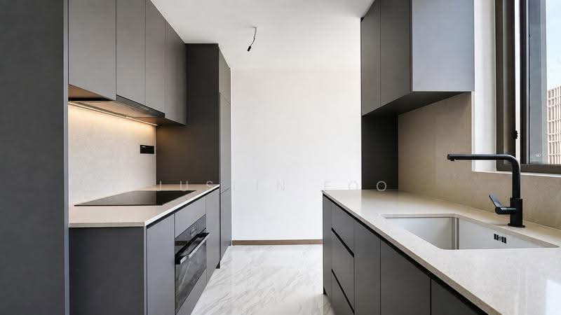 The Landmark, 173 Chin Swee Road, Alexandra / Commonwealth, 2 Bedrooms, 753 sqft, Condominium For Sale, by Justin Foo, 500125204 - Kitchen - PropertyGuru.com.sg