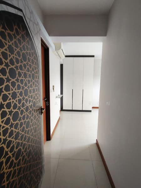 672D Edgefield Plains, 672D Edgefield Plains, 3 Bedrooms, 969 sqft, HDB Flat For Sale, by Musa Haron, 500125205 - Corridor - PropertyGuru.com.sg