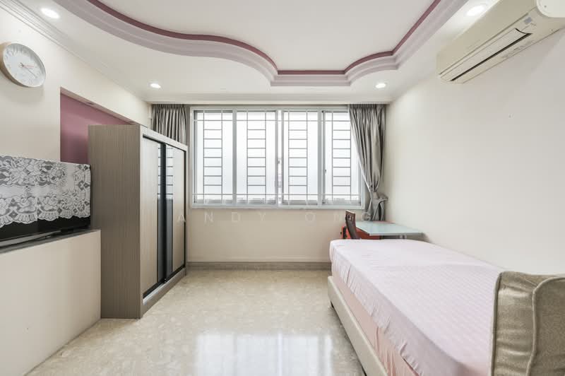 934 Jurong West Street 91, 934 Jurong West Street 91, 4 Bedrooms, 1,313 sqft, HDB Flat For Sale, by Andy Ong, 500125228 - Common Room 3 / Study - PropertyGuru.com.sg