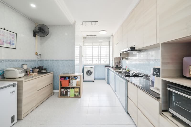 934 Jurong West Street 91, 934 Jurong West Street 91, 4 Bedrooms, 1,313 sqft, HDB Flat For Sale, by Andy Ong, 500125228 - Kitchen - PropertyGuru.com.sg