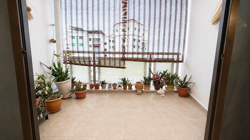 146 Rivervale Drive, 146 Rivervale Drive, 3 Bedrooms, 1,249 sqft, HDB Flat For Sale, by Keith Lim, 500125232 - Balcony - PropertyGuru.com.sg
