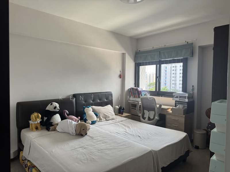 291C Compassvale Street, 291C Compassvale Street, 4 Bedrooms, 1,345 sqft, HDB Flat For Sale, by Kent Lim CH, 500125239 - Bedroom 2  - PropertyGuru.com.sg