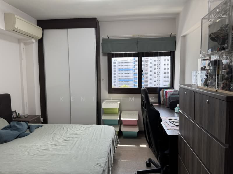 291C Compassvale Street, 291C Compassvale Street, 4 Bedrooms, 1,345 sqft, HDB Flat For Sale, by Kent Lim CH, 500125239 - Bedroom 3 - PropertyGuru.com.sg
