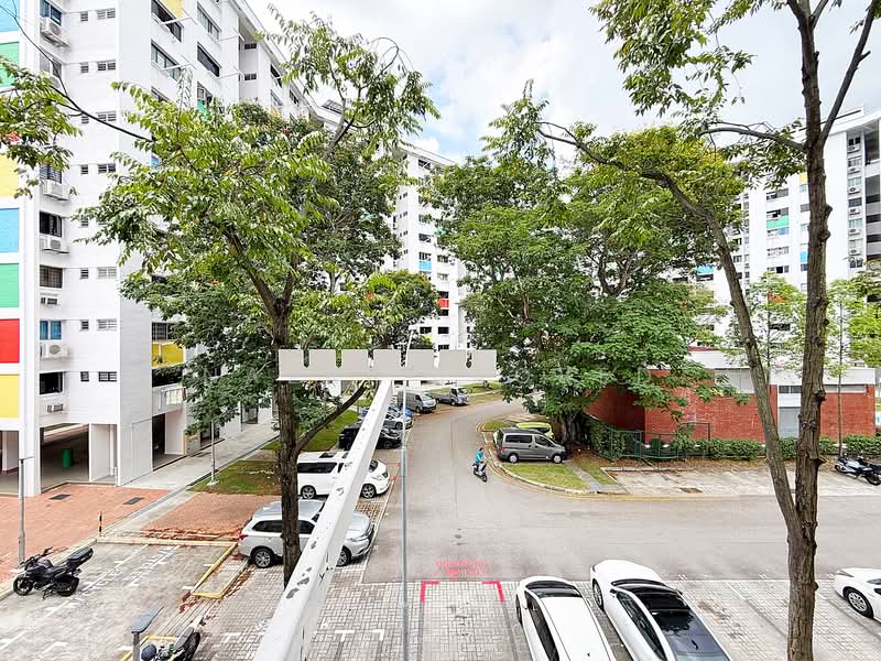 731 Yishun Street 72, 731 Yishun Street 72, 2 Bedrooms, 721 sqft, HDB Flat For Sale, by Nazri Baobed, 500125241 - Exterior - PropertyGuru.com.sg