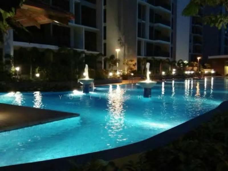 Twin Fountains, 11 Woodlands Avenue 6, Studio, 350 sqft, Executive Condominium For Rent, by Yuelin Shen, 500125251 - Pool - PropertyGuru.com.sg