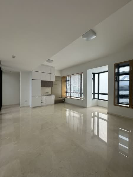Trilight Freehold Newton District 11 Sky Mansion Penthouse Urgent Sale, , 4 Bedrooms, 5,802 sqft, Condominium For Sale, by Paul Tan, 500125257 - Living Room - PropertyGuru.com.sg