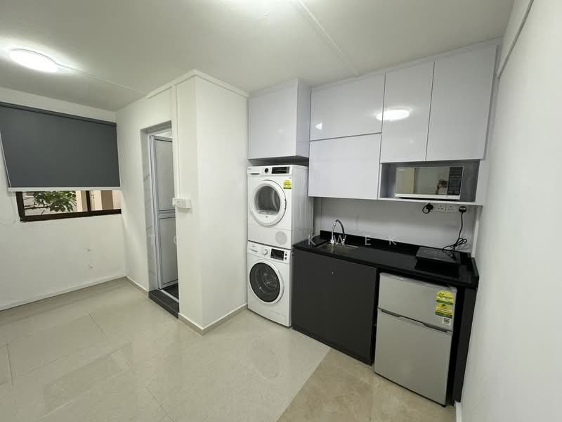107 Jalan Bukit Merah, 107 Jalan Bukit Merah, Room Rental, 250 sqft, HDB Flat For Rent, by Tommy Kwek, 500125273 - Kitchen - PropertyGuru.com.sg