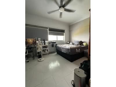 For Rent - 125 Tampines Street 11