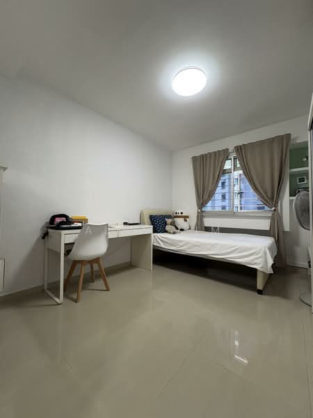 176A Edgefield Plains, 176A Edgefield Plains, 3 Bedrooms, 1,184 sqft, HDB Flat For Sale, by Alan Lim, 500125287 - Bedroom 2 - PropertyGuru.com.sg