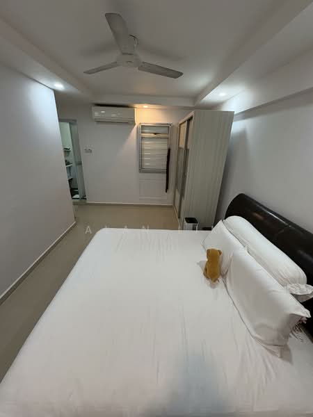 176A Edgefield Plains, 176A Edgefield Plains, 3 Bedrooms, 1,184 sqft, HDB Flat For Sale, by Alan Lim, 500125287 - Master Bedroom - PropertyGuru.com.sg