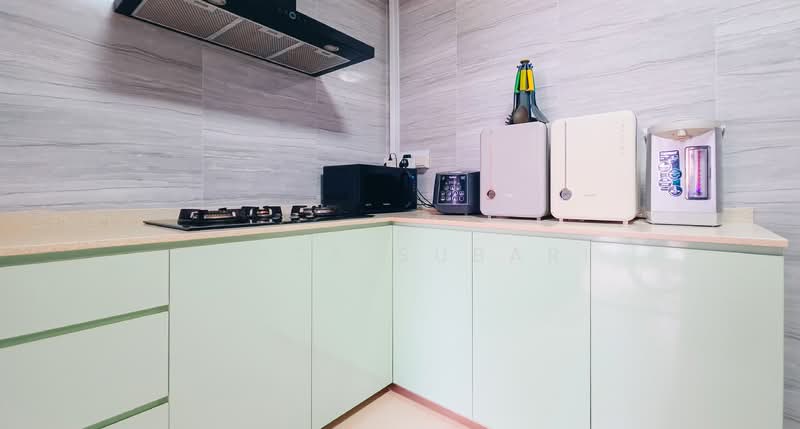 709 Pasir Ris Drive 10, 709 Pasir Ris Drive 10, 3 Bedrooms, 1,119 sqft, HDB Flat For Sale, by Mirza Subari, 500125300 - Kitchen - PropertyGuru.com.sg