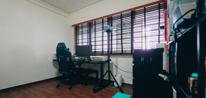 709 Pasir Ris Drive 10, 709 Pasir Ris Drive 10, 3 Bedrooms, 1,119 sqft, HDB Flat For Sale, by Mirza Subari, 500125300 - Study - PropertyGuru.com.sg