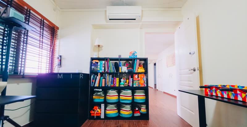 709 Pasir Ris Drive 10, 709 Pasir Ris Drive 10, 3 Bedrooms, 1,119 sqft, HDB Flat For Sale, by Mirza Subari, 500125300 - Interior - PropertyGuru.com.sg