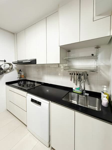 621A Tampines Street 61, 621A Tampines Street 61, 3 Bedrooms, 1,001 sqft, HDB Flat For Sale, by Marbell Tan, 500125308 - Kitchen - PropertyGuru.com.sg