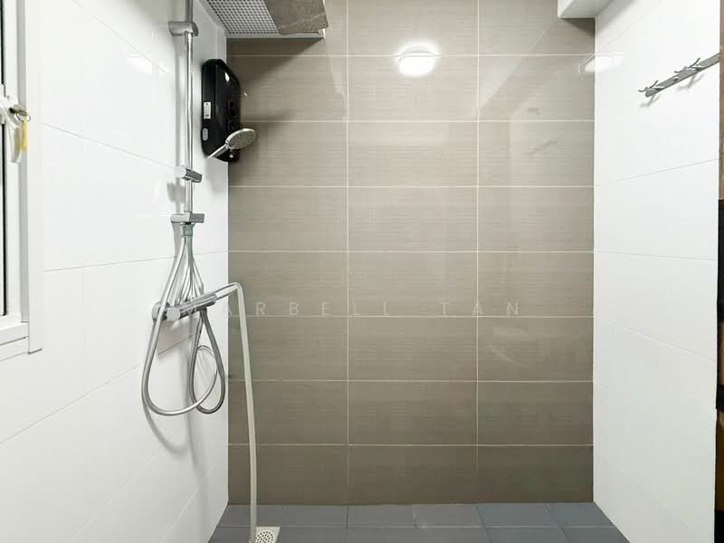 621A Tampines Street 61, 621A Tampines Street 61, 3 Bedrooms, 1,001 sqft, HDB Flat For Sale, by Marbell Tan, 500125308 - Bathroom - PropertyGuru.com.sg