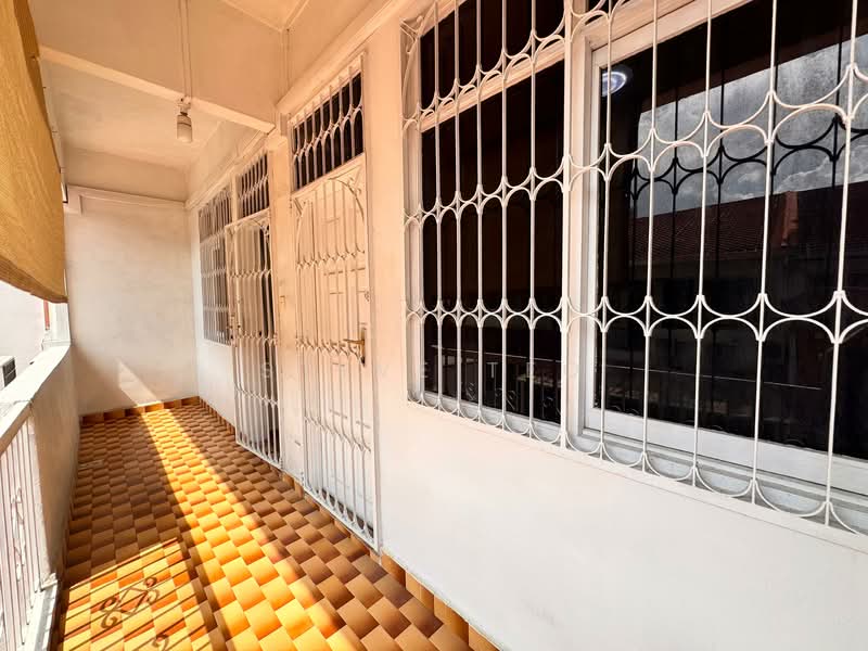 Upper Thomson Lentor Road, Lentor, 4 Bedrooms, 2,380 sqft, Terraced House For Sale, by Steve Teo, 500125321 - Balcony - PropertyGuru.com.sg