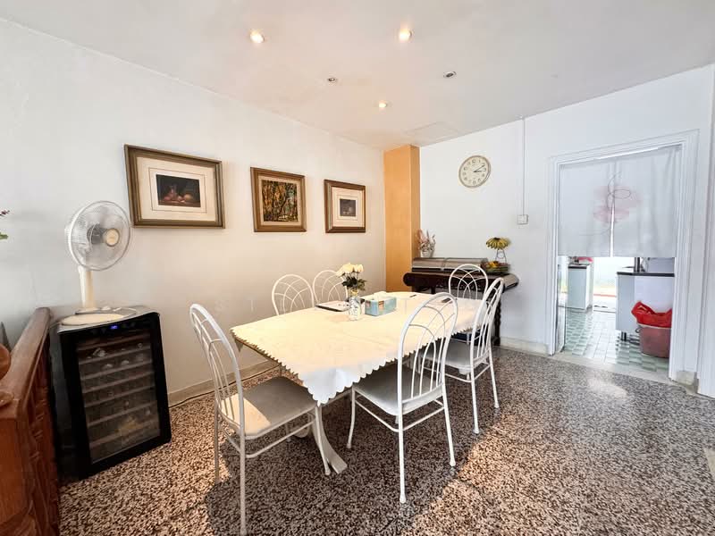 Upper Thomson Lentor Road, Lentor, 4 Bedrooms, 2,380 sqft, Terraced House For Sale, by Steve Teo, 500125321 - Dining Room - PropertyGuru.com.sg