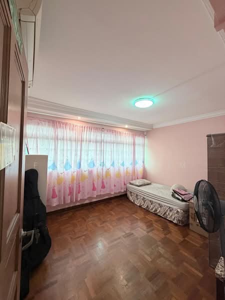 1 Queen's Road, 1 Queen's Road, 3 Bedrooms, 1,324 sqft, HDB Flat For Sale, by Florence Lim, 500125322 - Bedroom - PropertyGuru.com.sg