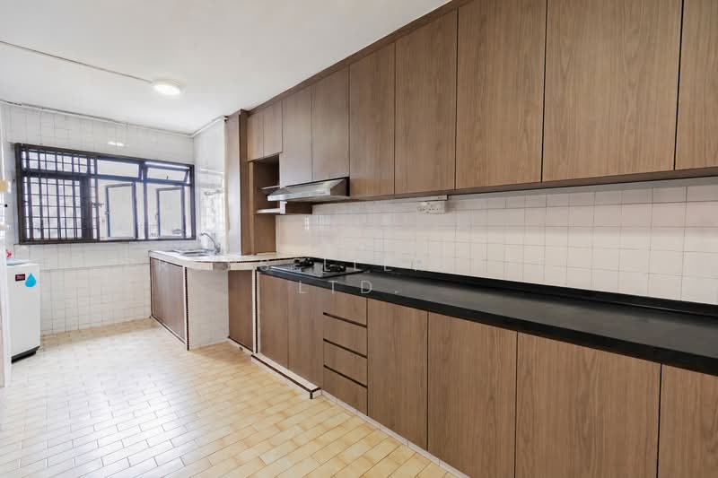 309 Shunfu Road, 309 Shunfu Road, 3 Bedrooms, 1,023 sqft, HDB Flat For Sale, by PROPSELLER PTE. LTD., 500125334 - Kitchen - PropertyGuru.com.sg