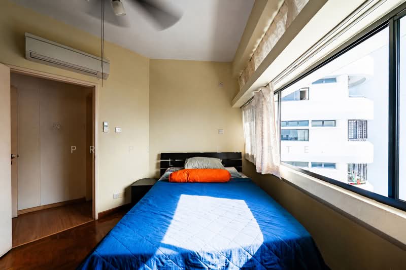 Mandarin Gardens, 5 Siglap Road, 1 Bedroom, 731 sqft, Condominium For Sale, by Reine Chan, 500125354 - Bedroom - PropertyGuru.com.sg