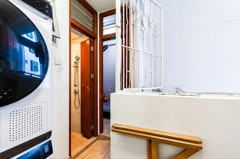 Rivervale Crest, 7 Rivervale Crescent, 3 Bedrooms, 1,206 sqft, Condominium For Sale, by PROPSELLER PTE. LTD., 500125362 - Interior - PropertyGuru.com.sg