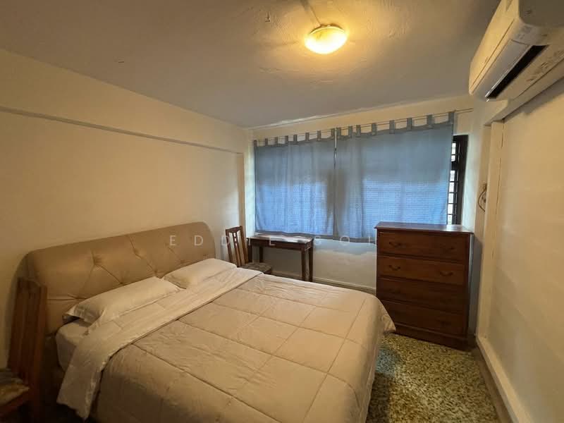 15 Hougang Avenue 3, 15 Hougang Avenue 3, 3 Bedrooms, 882 sqft, HDB Flat For Sale, by Eddie SOH, 500125384 - Bedroom - PropertyGuru.com.sg