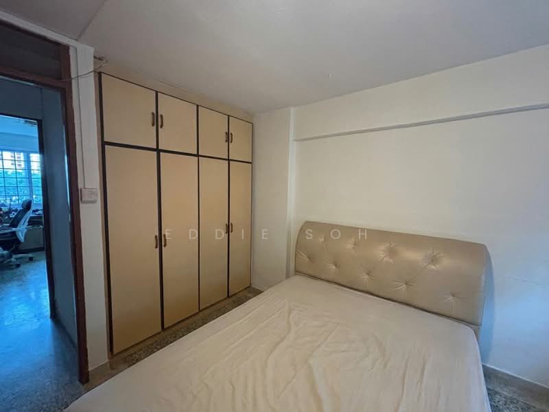 15 Hougang Avenue 3, 15 Hougang Avenue 3, 3 Bedrooms, 882 sqft, HDB Flat For Sale, by Eddie SOH, 500125384 - Bedroom - PropertyGuru.com.sg