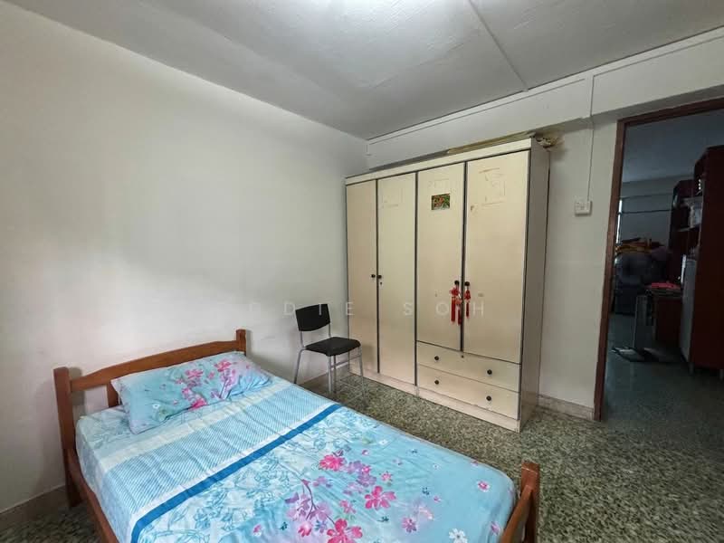 15 Hougang Avenue 3, 15 Hougang Avenue 3, 3 Bedrooms, 882 sqft, HDB Flat For Sale, by Eddie SOH, 500125384 - Bedroom - PropertyGuru.com.sg