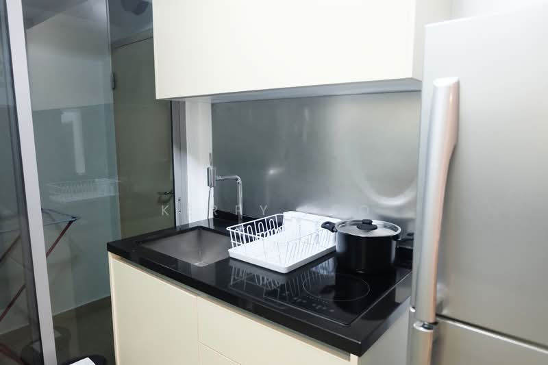 Atrium Residences, 1 Lorong 28 Geylang, Room Rental, 150 sqft, Condominium For Rent, by Kerry Hoo, 500125390 - Kitchen - PropertyGuru.com.sg