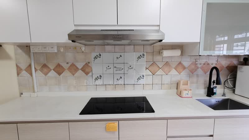 415 Ang Mo Kio Avenue 10, 415 Ang Mo Kio Avenue 10, 3 Bedrooms, 1,100 sqft, HDB Flat For Rent, by Edwin Wee, 500125395 - Kitchen - PropertyGuru.com.sg