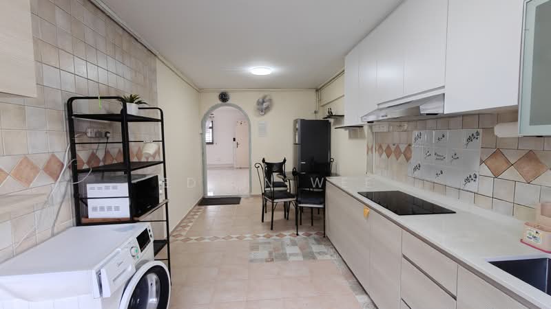 415 Ang Mo Kio Avenue 10, 415 Ang Mo Kio Avenue 10, 3 Bedrooms, 1,100 sqft, HDB Flat For Rent, by Edwin Wee, 500125395 - Kitchen - PropertyGuru.com.sg