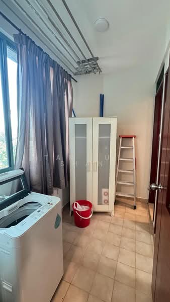 Summerdale, 2 Boon Lay Drive, 4 Bedrooms, 1,399 sqft, Condominium For Rent, by Tan Hui Shan, 500125399 - Interior - PropertyGuru.com.sg