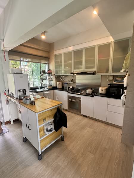 Springhill, Sembawang Walk, 5 Bedrooms, 2,896 sqft, Terraced House For Sale, by James Goh, 500125405 - Kitchen - PropertyGuru.com.sg
