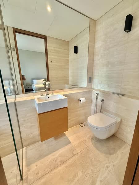 Hana, 8 Tomlinson Road, 4 Bedrooms, 3,531 sqft, Apartment For Rent, by Josephine Lim J R 林婕容 (区域分行董事 ), 500125415 - Bathroom - PropertyGuru.com.sg
