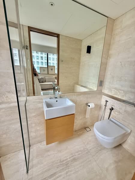 Hana, 8 Tomlinson Road, 4 Bedrooms, 3,531 sqft, Apartment For Rent, by Josephine Lim J R 林婕容 (区域分行董事 ), 500125415 - Bathroom - PropertyGuru.com.sg