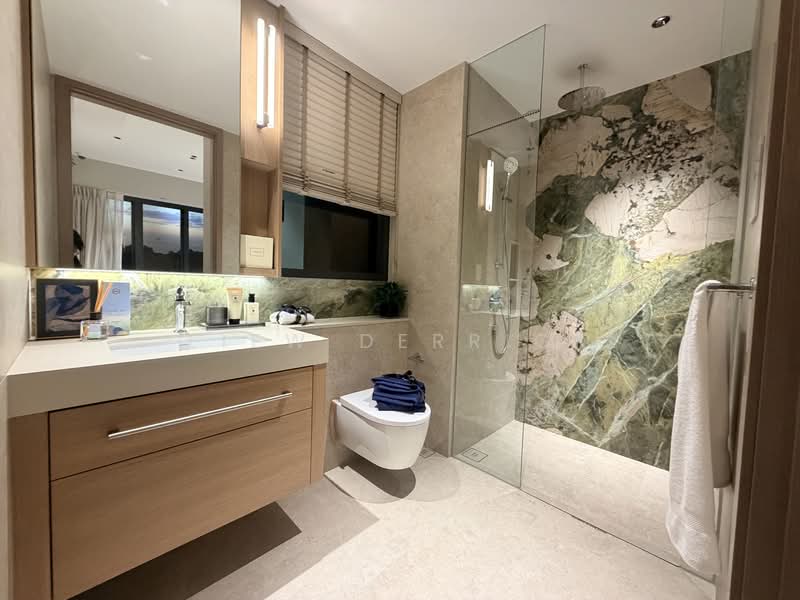 Vela Bay, 1 Bayshore Walk, Bedok / Upper East Coast, 3 Bedrooms, 1,033 sqft, Condominium For Sale, by Liew Derrick, 500125421 - Bathroom - PropertyGuru.com.sg