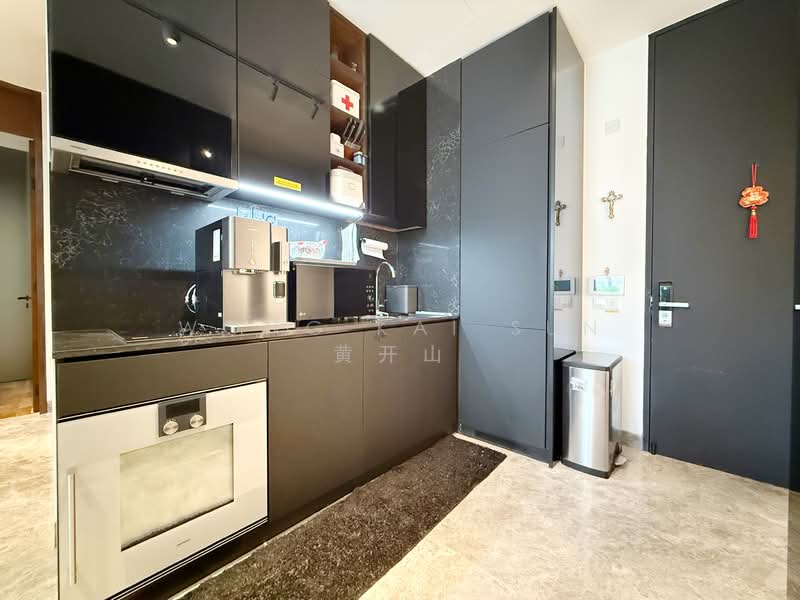 Jervois Prive, 100A Jervois Road, 2 Bedrooms, 710 sqft, Condominium For Sale, by Wong Kai Sun  黄开山, 500125422 - Kitchen - PropertyGuru.com.sg